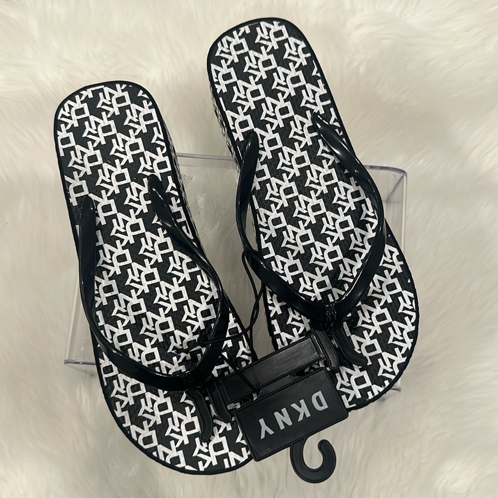 DKNY Women's Logo Thong Slide Wedge Sandals Flip-Flops Sz 8M